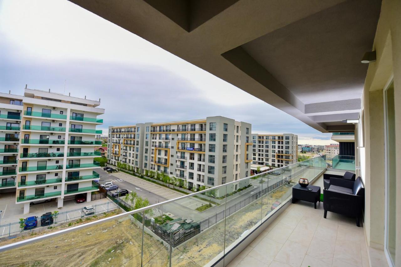 Sunset Maia Apartment นาโวดาริ ภายนอก รูปภาพ